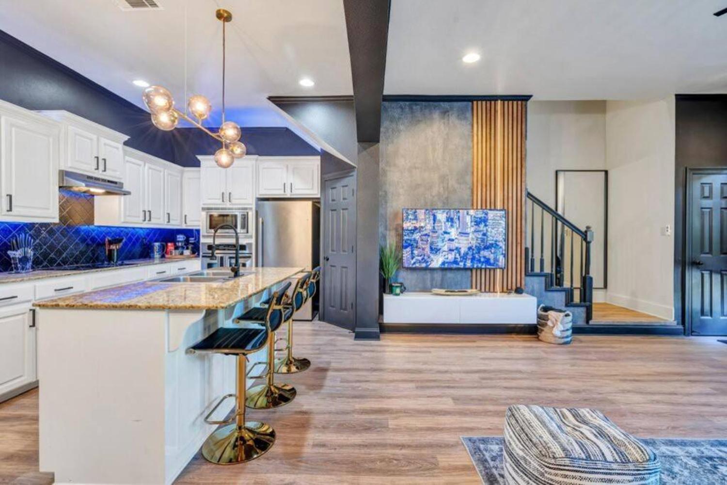 Stylish & Romantic Home, Long-Term Friendly, King Baton Rouge Exterior foto